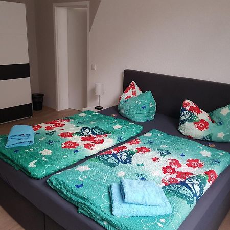 Bed And Breakfast Zeulenroda Екстериор снимка