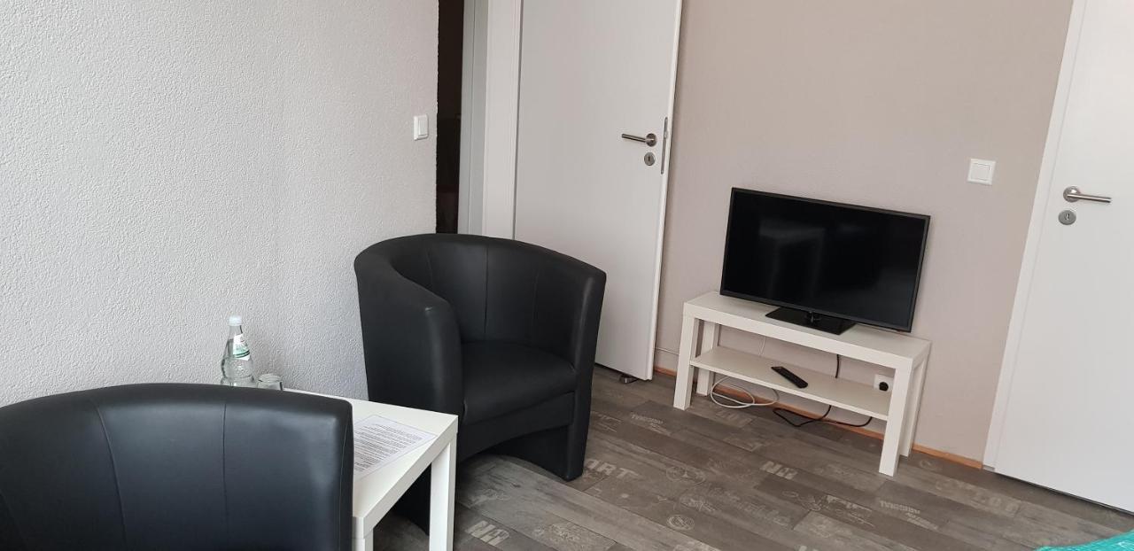 Bed And Breakfast Zeulenroda Екстериор снимка